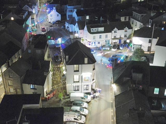 Jolly Sailor Inn Looe Ngoại thất bức ảnh