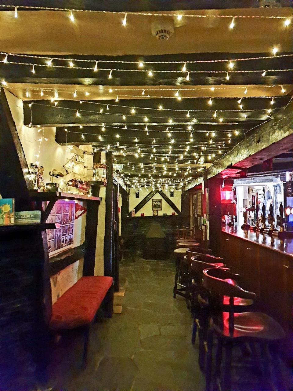 Jolly Sailor Inn Looe Ngoại thất bức ảnh