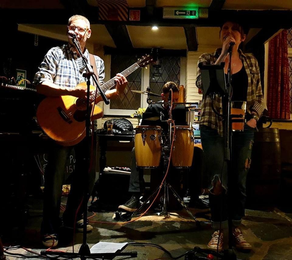 Jolly Sailor Inn Looe Ngoại thất bức ảnh